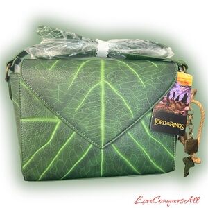 The Lord of The Rings Lembas Leaf Crossbody Bag